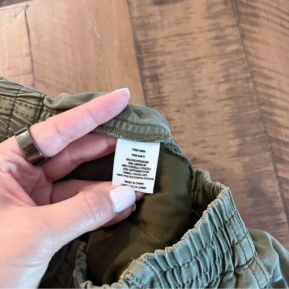 Derek Lam 10 Crosby Size 2 Green Contrast Stitch Utility Joggers Pants - Picture 5 of 8